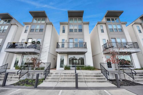 18716 Centro Main St, Shenandoah, TX, 77385-5613 | Card Image