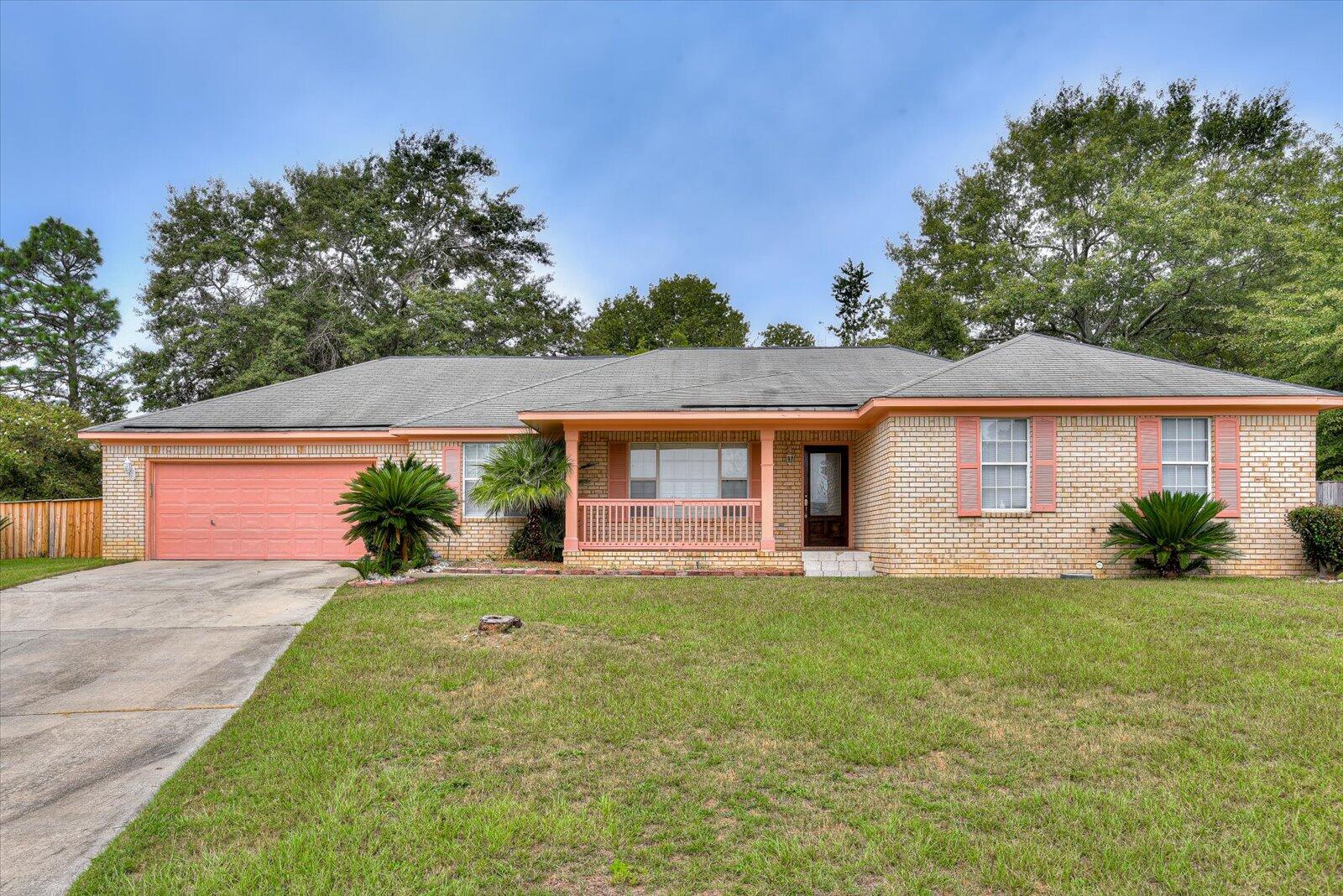 Crest Dr, Hephzibah, GA 30815