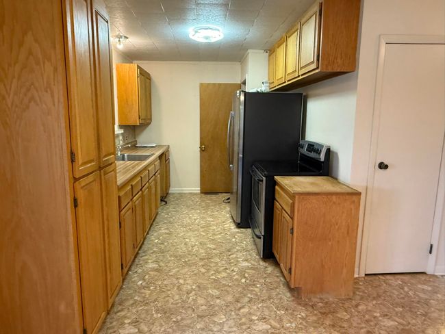 5696 Ridge (3) | Image 13