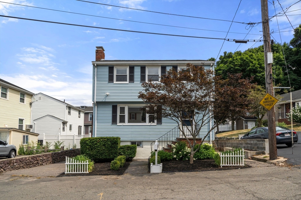 Prosper St, Malden, MA 02148