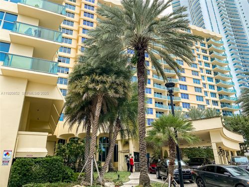 828-2501 S Ocean Dr, Hollywood, FL, 33019-2612 | Card Image