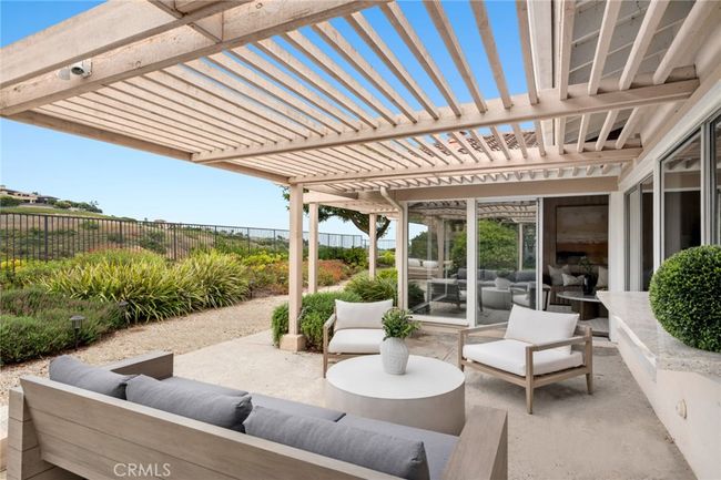 1606 Reef View Cir, House other with 4 bedrooms, 2 bathrooms and 3 parking in Corona del Mar CA | Image 32