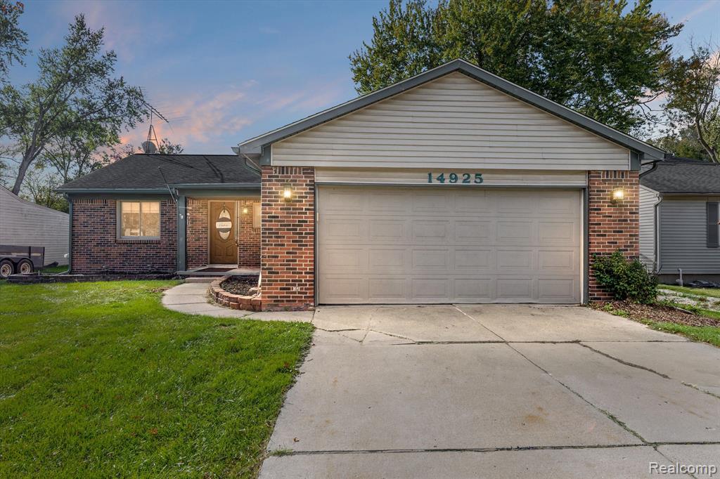Bainbridge St, Livonia, MI 48154