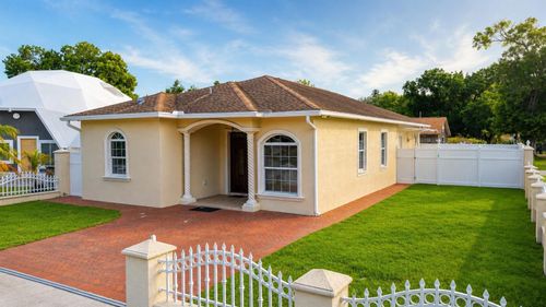 6922 N Hale Avenue, TAMPA, FL, 33614 | Card Image