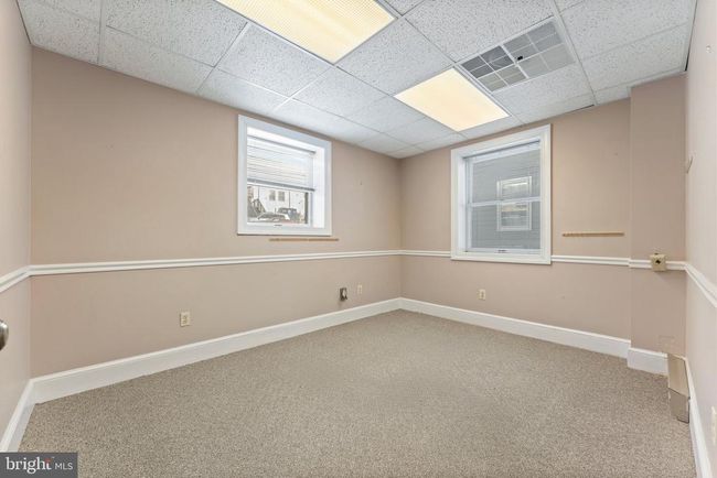 33 Culpeper St, Home with 0 bedrooms, 0 bathrooms and null parking in WARRENTON VA | Image 17