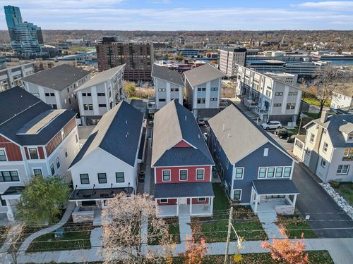 2-629 Fairview Ave Ne, Grand Rapids, MI, 49503-1518 | Card Image