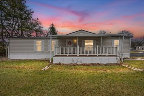 31 Picture Book Park, West Bloomfield, NY, 14585-9102 | Card Image