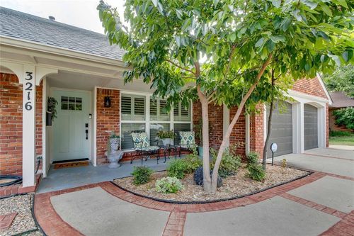 3216 Nw 54th St, Oklahoma City, OK, 73112-5311 | Card Image