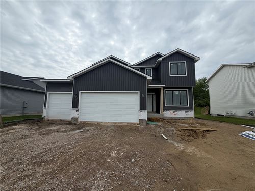 550 Nw Georgetown Dr, Waukee, IA, 50263 | Card Image