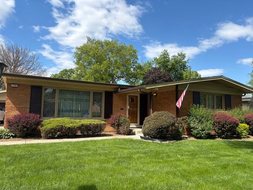 1101 W Ohio St, Glenwood, IL, 60425-1032 | Card Image