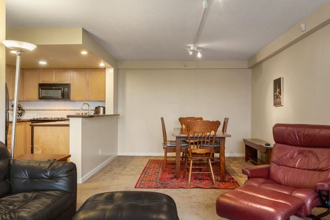 315 - 1485 W 6 Th Avenue, Condo with 2 bedrooms, 2 bathrooms and 1 parking in Vancouver BC | Image 11