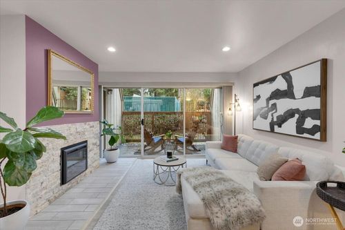 apt-e103-4807 180th St Sw, Lynnwood, WA, 98037-3661 | Card Image