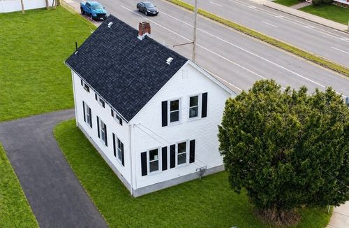 1163 New Boston Rd, Fall River, MA, 02720-4662 | Card Image
