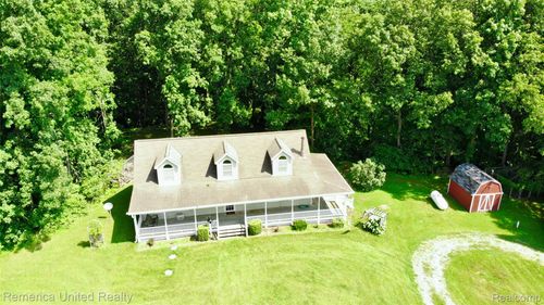 19250 Stonefield, Manchester, MI, 48158-8641 | Card Image