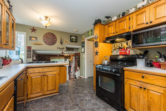 10945 Shaw Street, House other with 3 bedrooms, 3 bathrooms and 8 parking in Mission BC | Image 5