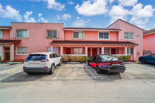 apt-102-8021 Lake Dr, Doral, FL, 33166-7839 | Card Image
