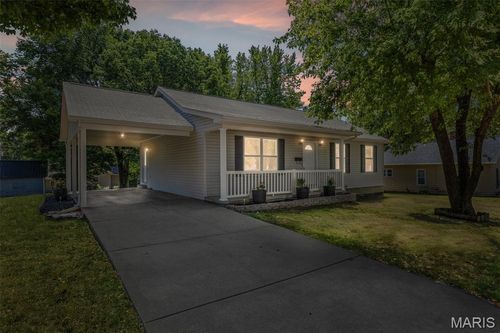 802 S Jefferson Street, Farmington, MO, 63640 | Card Image