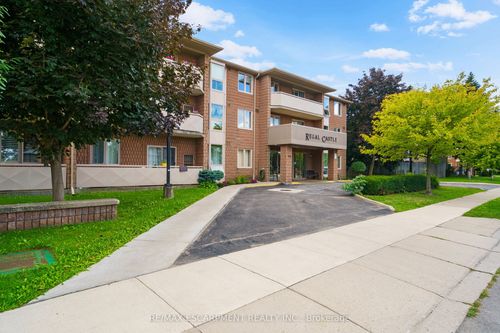 213-416 Limeridge Rd E, Hamilton, ON, L9A2S7 | Card Image
