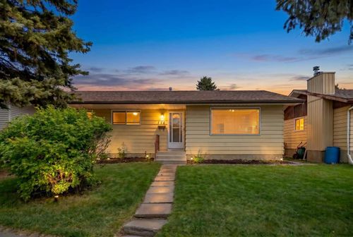 116 Dovercrest Way Se, Calgary, AB, T2B2L9 | Card Image