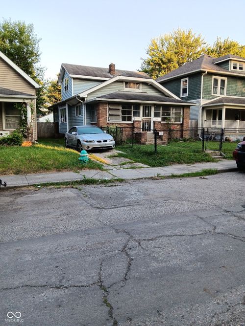 1210 N Oxford St, Indianapolis, IN, 46201-1325 | Card Image