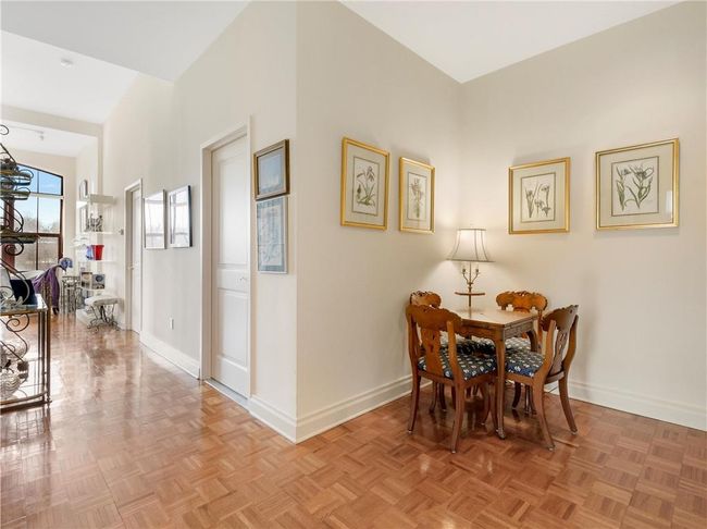 APT-500 - 1 Scarsdale Rd, Condo with 3 bedrooms, 3 bathrooms and 2 parking in Tuckahoe NY | Image 6
