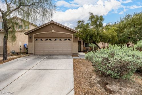 2821 Woodland Park Ave, North Las Vegas, NV, 89086-1432 | Card Image