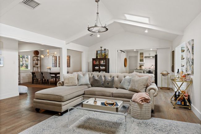3612 Grandview Dr, House other with 3 bedrooms, 2 bathrooms and null parking in Grapevine TX | Image 9