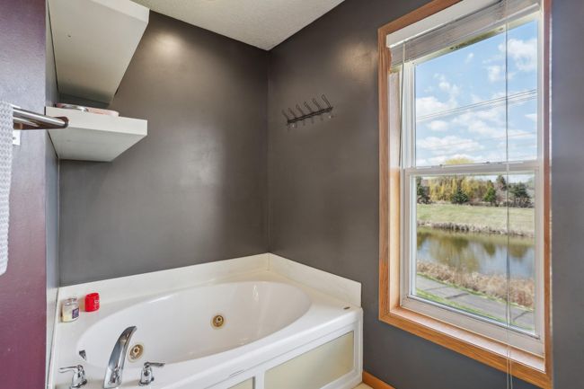 4285 Kady Ave Ne, House other with 5 bedrooms, 4 bathrooms and null parking in Saint Michael MN | Image 19