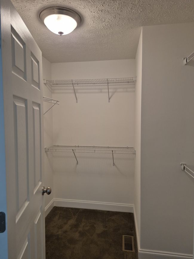 Master Walk In Closet | Image 25