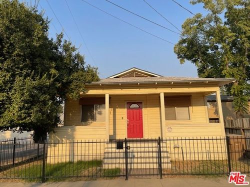1608 E St, Bakersfield, CA, 93301-5015 | Card Image