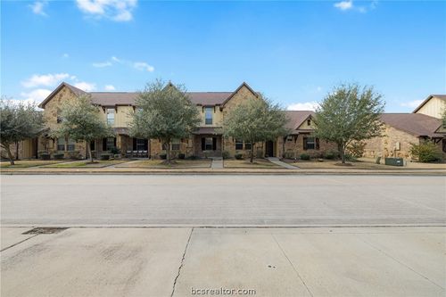 3312 Wakewell Ct, College Station, TX, 77845-2076 | Card Image