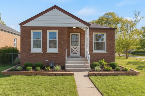 723 Balmoral Ave, Westchester, IL, 60154-2503 | Card Image