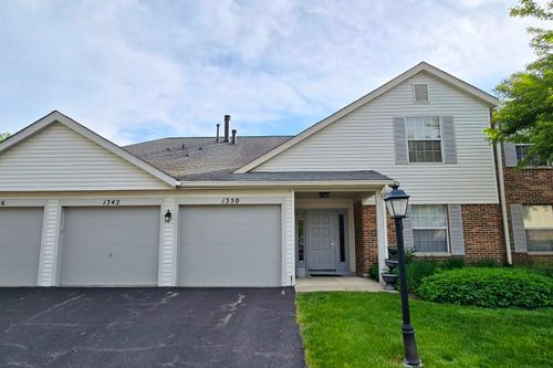 1338-1338 Stratford Dr, Gurnee, IL, 60031-1848 | Card Image