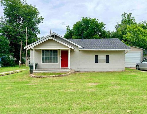 712 N 11th St, Perry, OK, 73077-4014 | Card Image