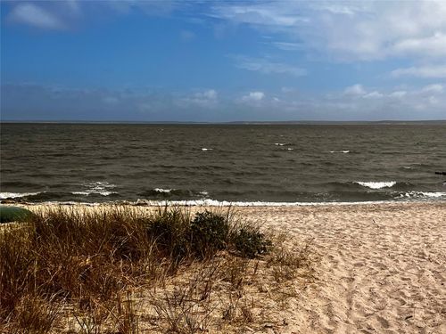 305 Fay Ct, Mattituck, NY, 11952-2153 | Card Image