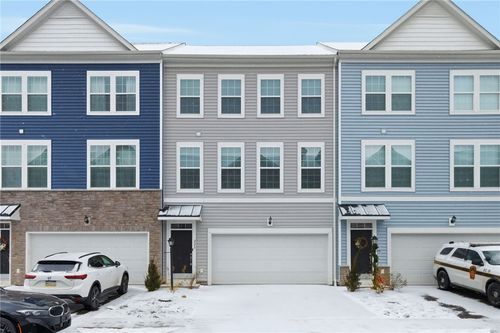 228 Truth Circle, Jackson Twp, PA, 16037 | Card Image