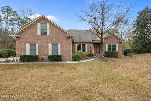 202 Geneva Ct, New Bern, NC, 28562-7064 | Card Image