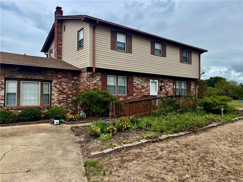 4601 Bromfield Avenue, Virginia Beach, VA, 23455 | Card Image