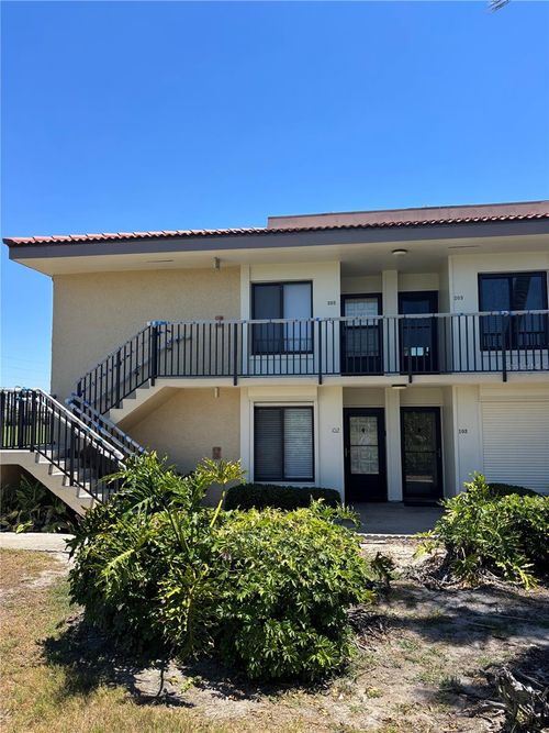 102-6104 Palma Del Mar Blvd S, St Petersburg, FL, 33715-1208 | Card Image