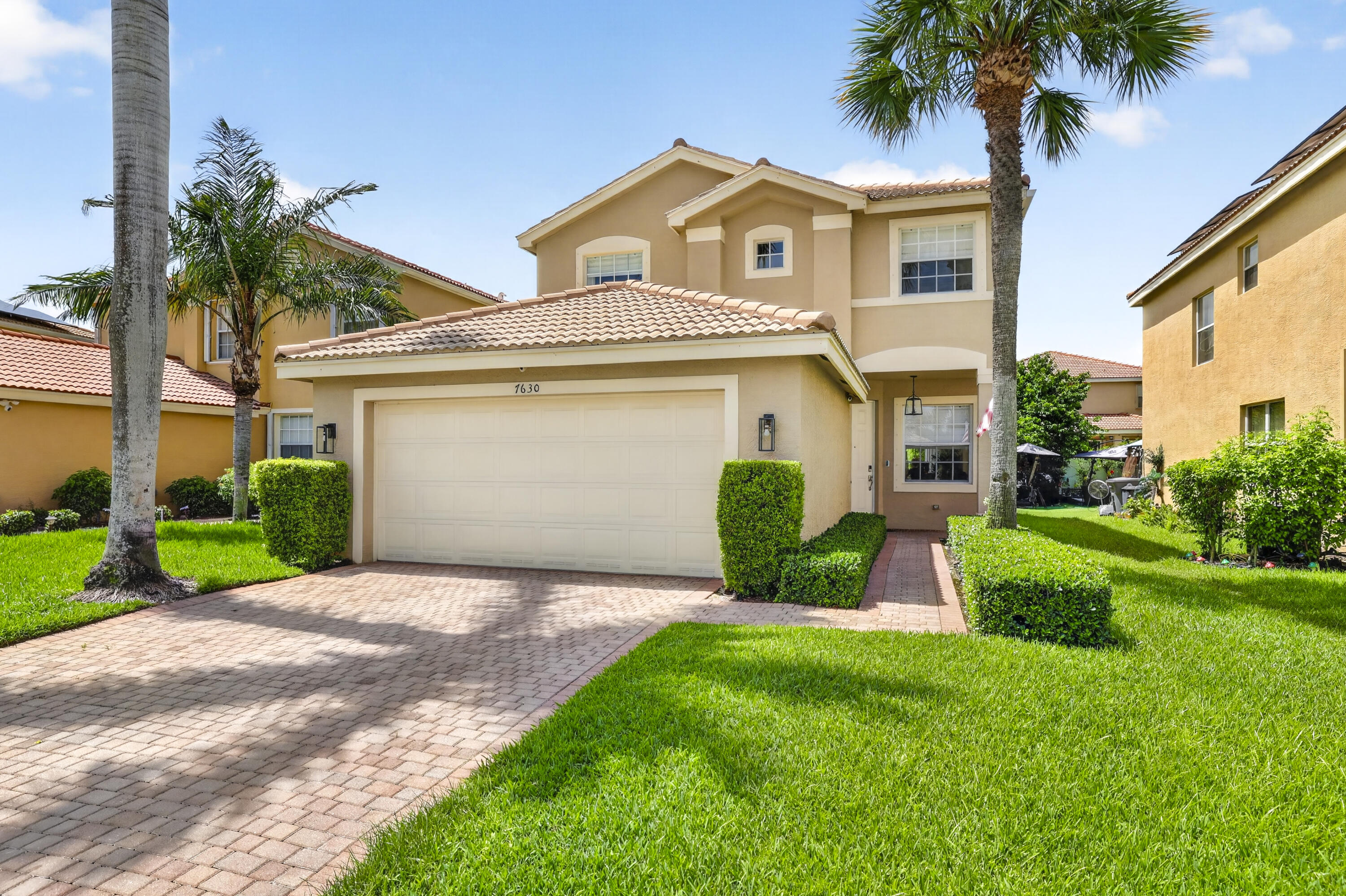 Residential Lease in Boynton Beach 2
