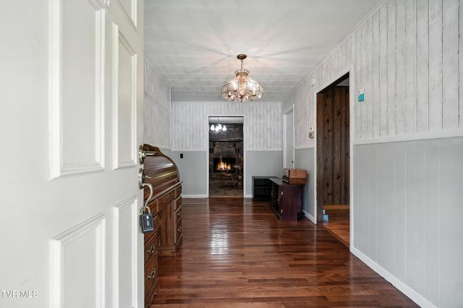 1710 Shawnee Ave E, House other with 4 bedrooms, 2 bathrooms and null parking in Big Stone Gap VA | Image 8