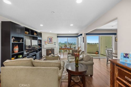 209-280 Cagney Ln, Newport Beach, CA, 92663-2676 | Card Image