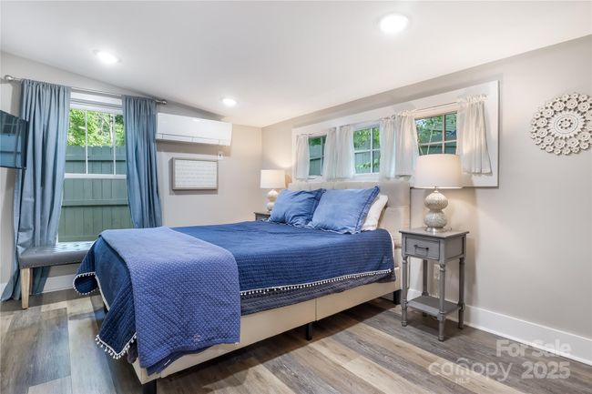 22 Moore Cir, House other with 2 bedrooms, 3 bathrooms and null parking in Black Mountain NC | Image 16
