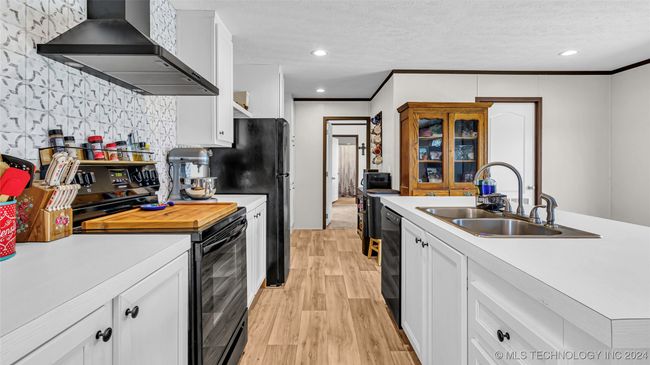 3084 Anshultz Rd, House other with 3 bedrooms, 2 bathrooms and null parking in Wilson OK | Image 11