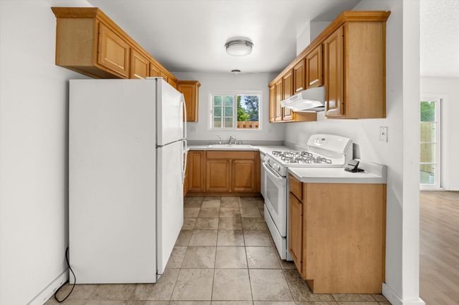 A - 409 Northgate Dr, Condo with 3 bedrooms, 2 bathrooms and null parking in Goleta CA | Image 14