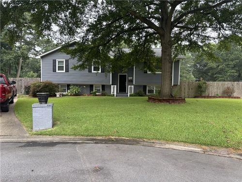 3505 Byrn Brae Dr, Virginia Beach, VA, 23464-1608 | Card Image