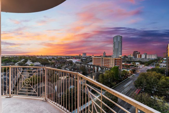 UNIT-1001 - 3505 Sage Rd, Condo with 2 bedrooms, 2 bathrooms and 2 parking in Houston TX | Image 30