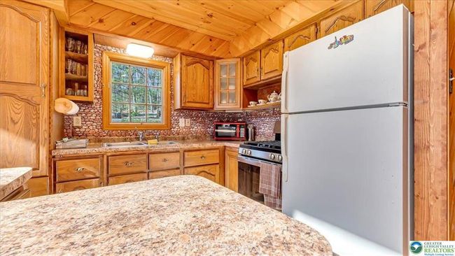 117 Boundary Rd, House other with 5 bedrooms, 2 bathrooms and null parking in Tafton PA | Image 14