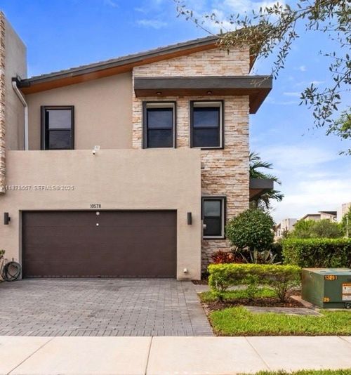 10578 Nw 81st Ter, Doral, FL, 33178-6074 | Card Image