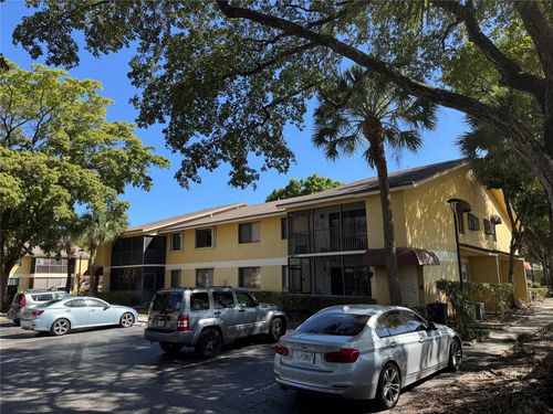 apt-102-3059 N Oakland Forest Dr, Oakland Park, FL, 33309-7648 | Card Image